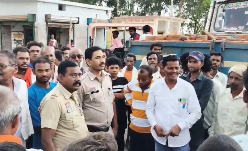 रेत माफिया ने की मारपीट