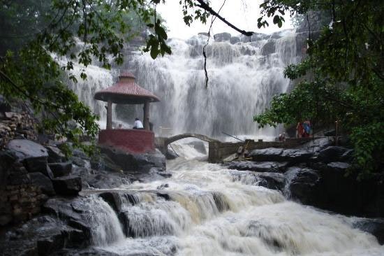 Jatmai-Ghatarani Waterfall Gariaband