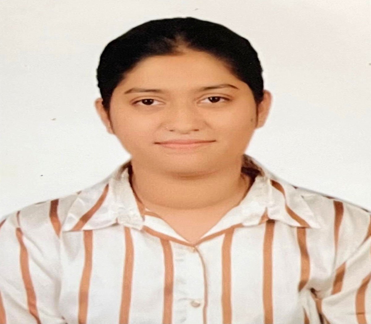 Roli Sahu became an advocate