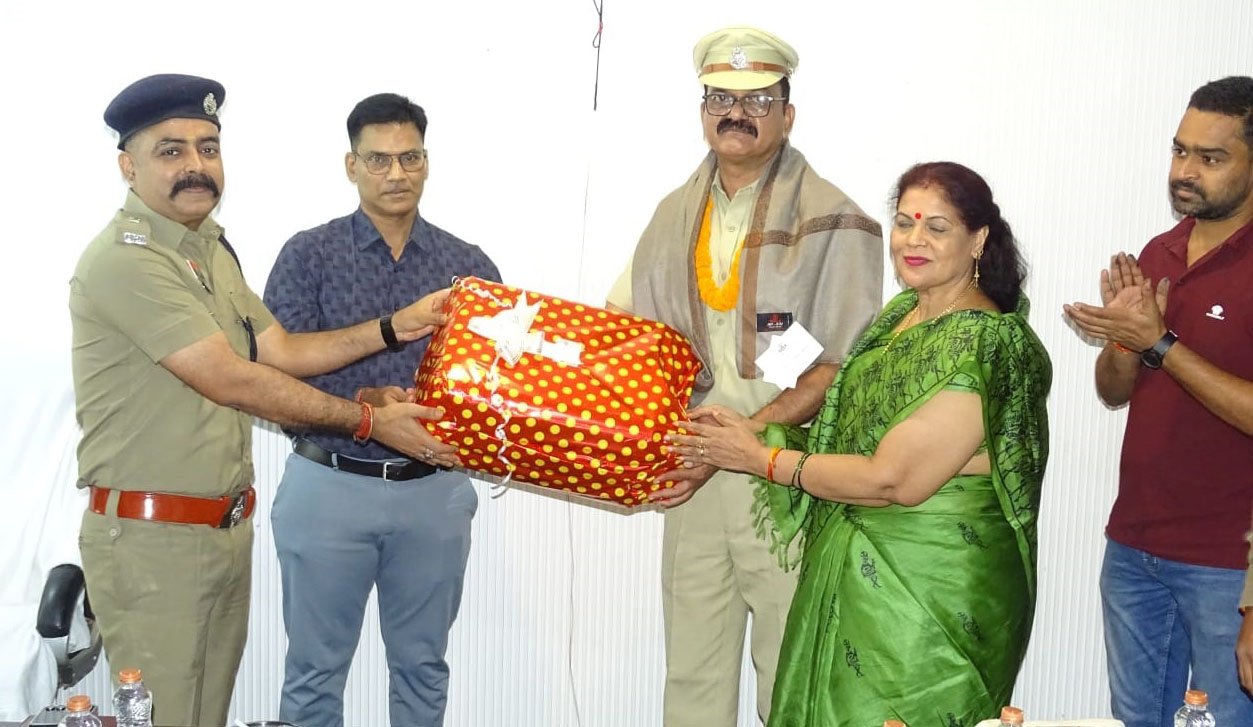 DSP डीएसपी विदाई समारोह