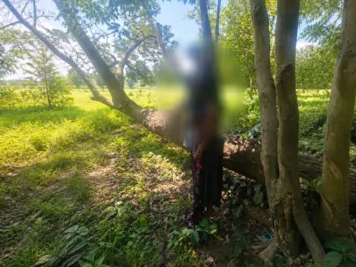 फंदे पर लटके मिले युवक-युवती के शव