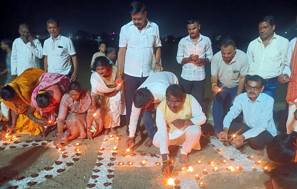 एक दिया आशीर्वाद का