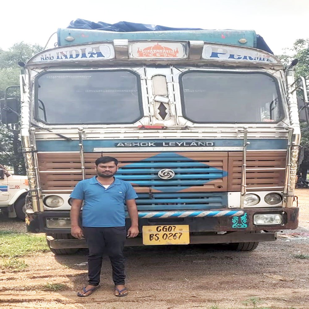संदिग्ध कबाड़ जब्त