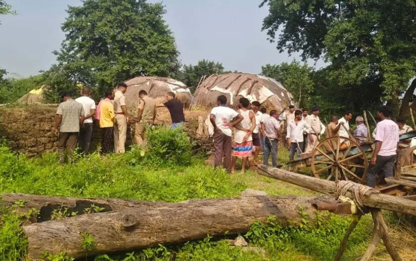 आरंग में दंपती की हत्या