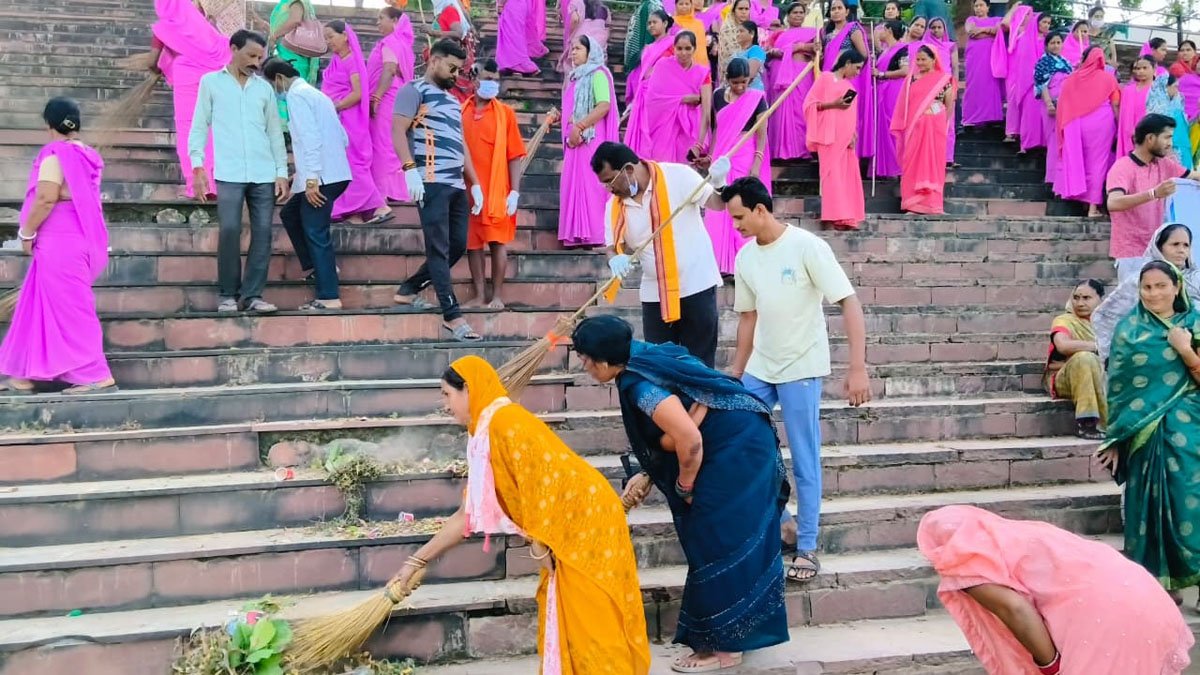 राजिम महानदी घाट की सफाई Rajim